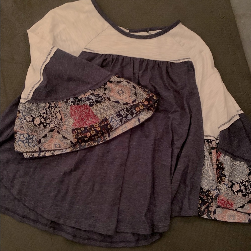 Boutique Top with Ruffle Sleeve